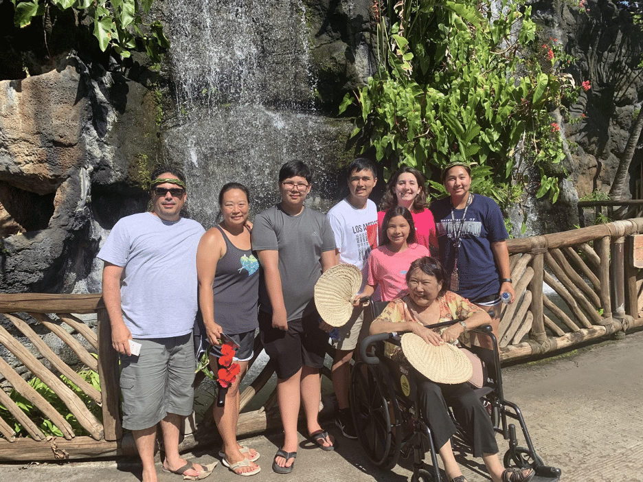 Presbitero family with Kainoa fourth from right.