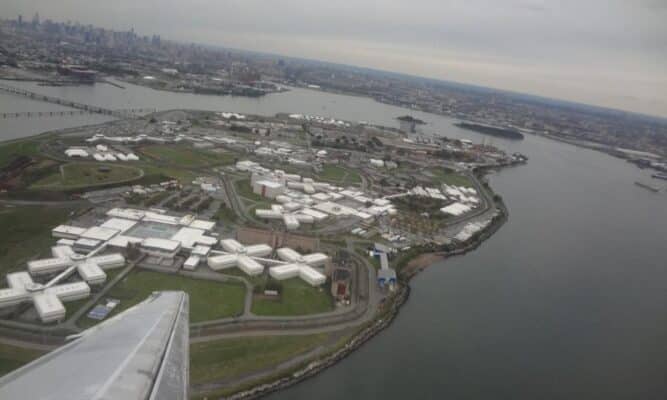 Aerial photo of Riker's Island.
